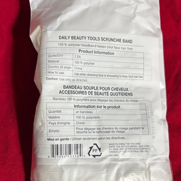 Cosmetic bags, hair bands, reusable accessory bags, decorative doilies. - Picture 3 of 16